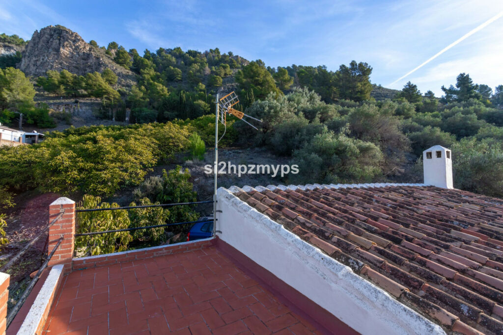 Detached Villa Frigiliana Málaga - image 8