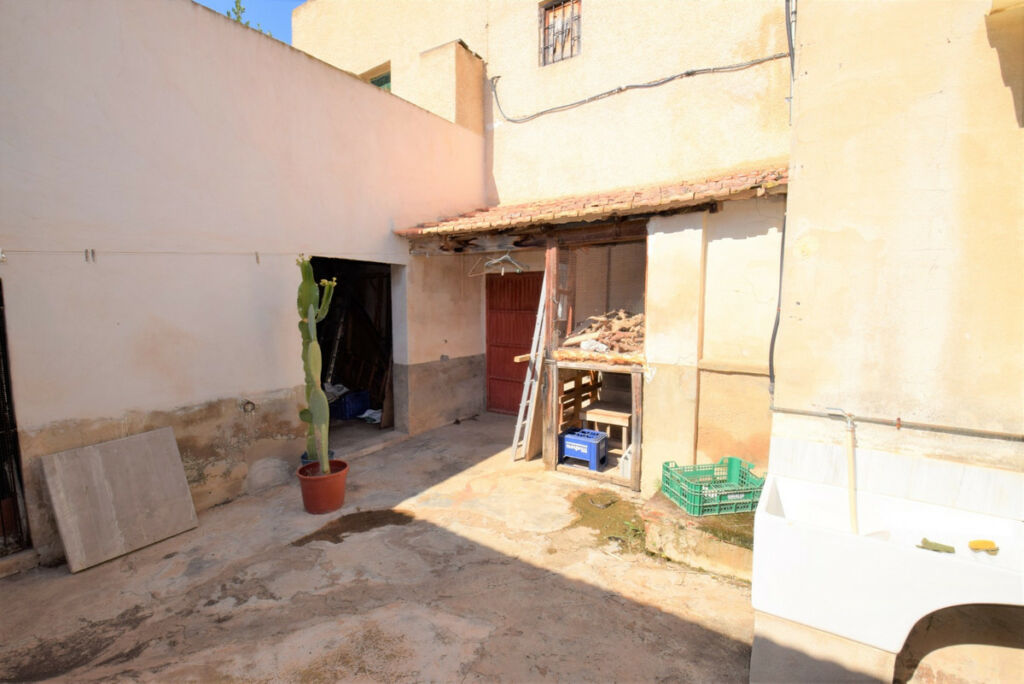 Detached Villa Catral Alicante - image 8