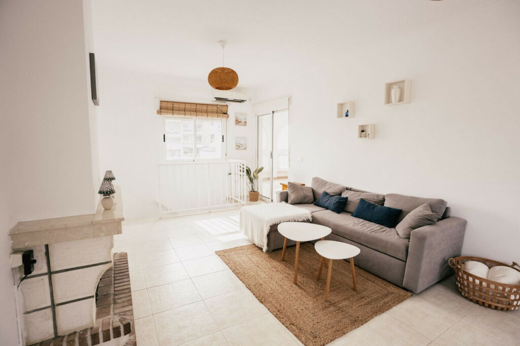 Detached Villa Villamartin Alicante - image 8