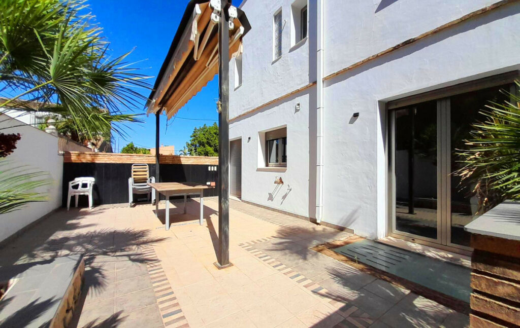Detached Villa Denia Alicante - image 8