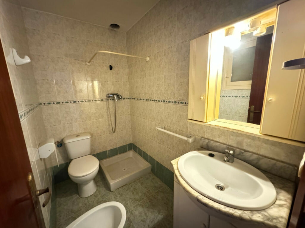 Townhouse Guardamar del Segura Alicante - image 8