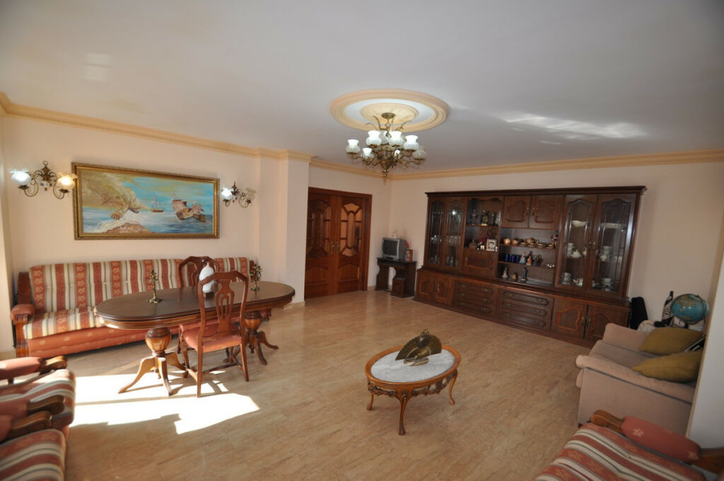Townhouse Algueña Alicante - image 8
