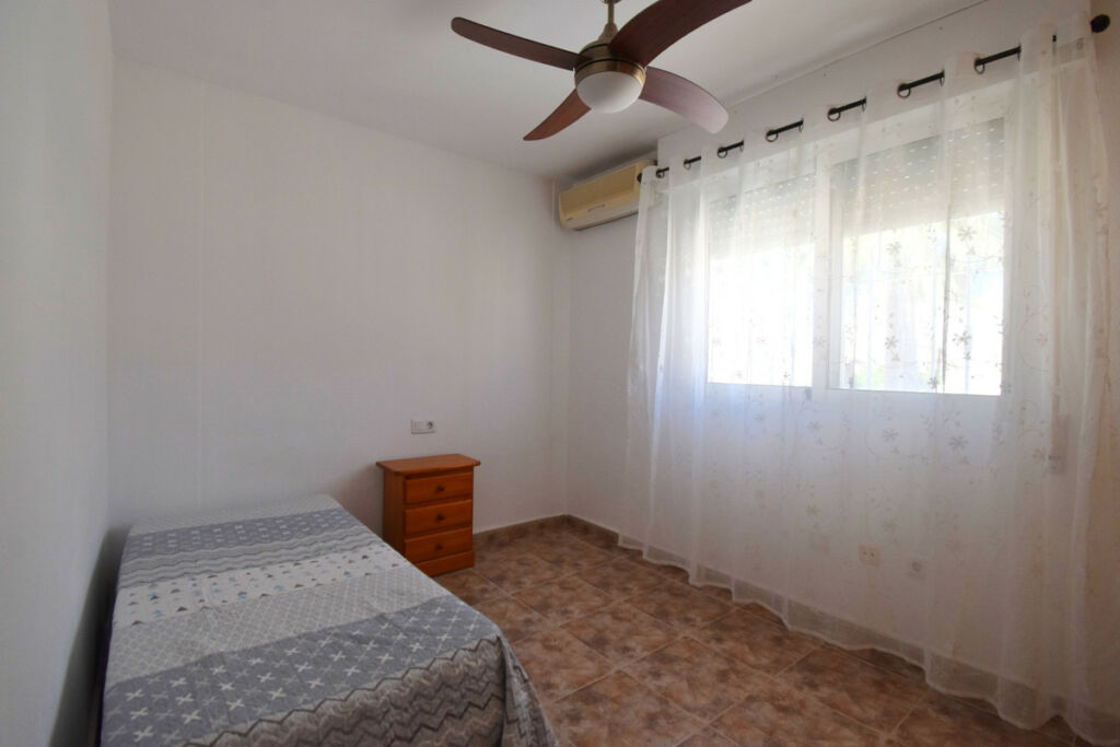 Townhouse Los Altos Alicante - image 8