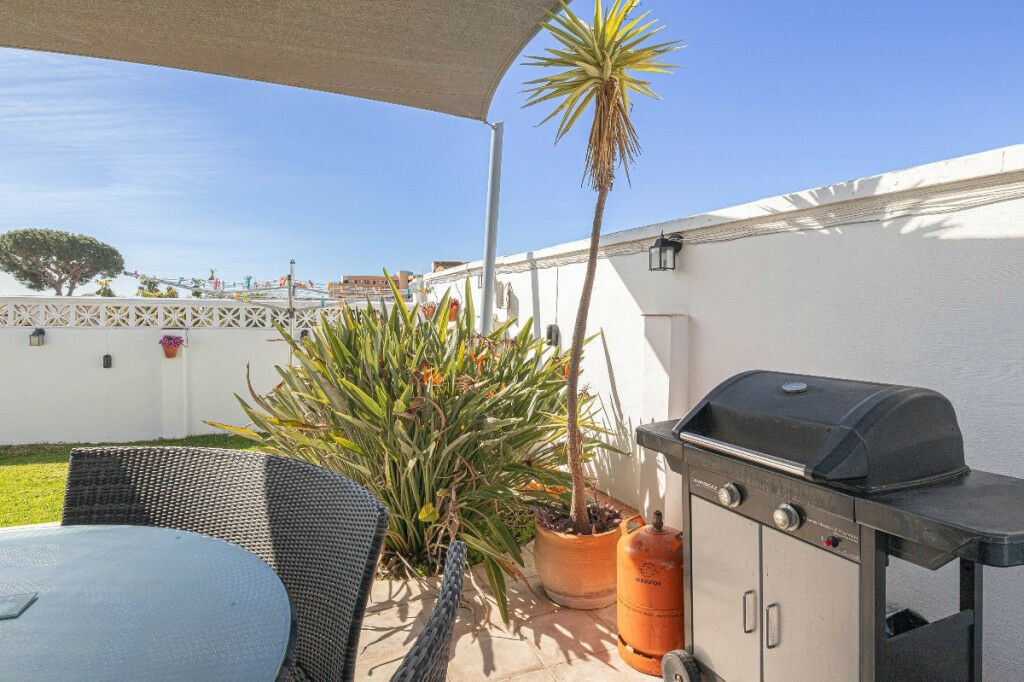 Detached Villa Calypso Málaga - image 8