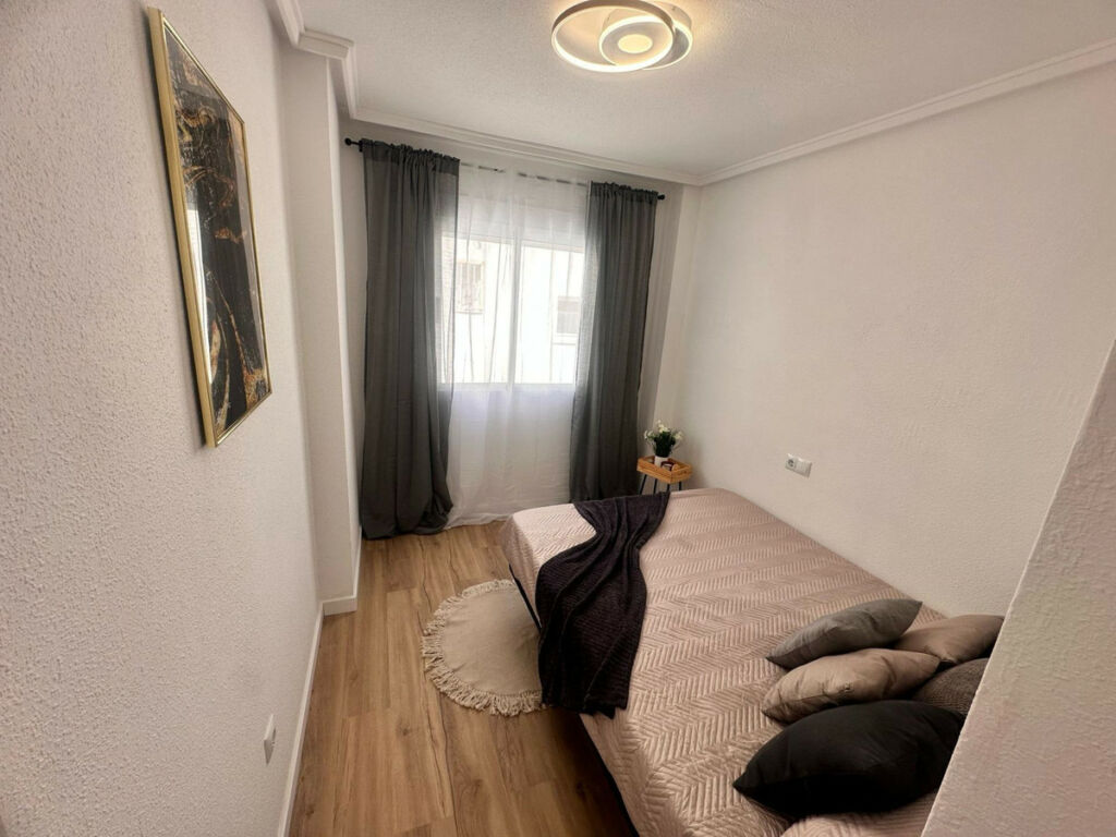 Penthouse Torrevieja Alicante - image 8