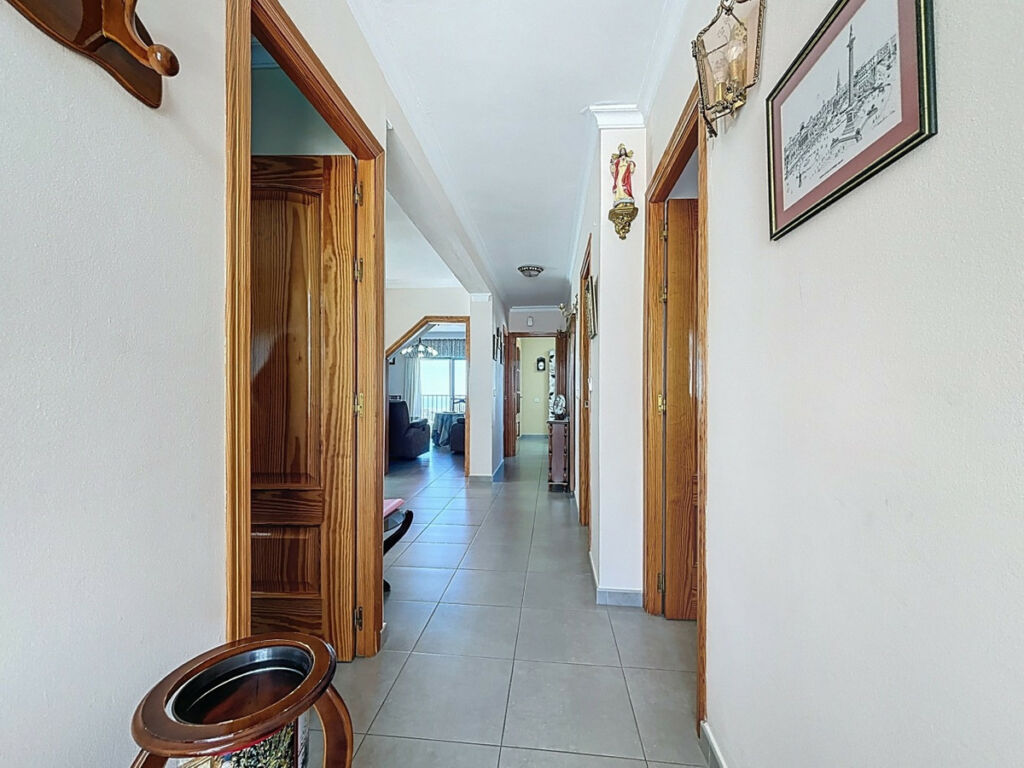 Detached Villa Cómpeta Málaga - image 8
