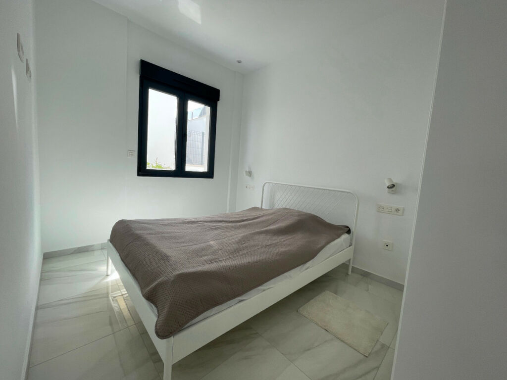 Detached Villa Benijofar Alicante - image 8