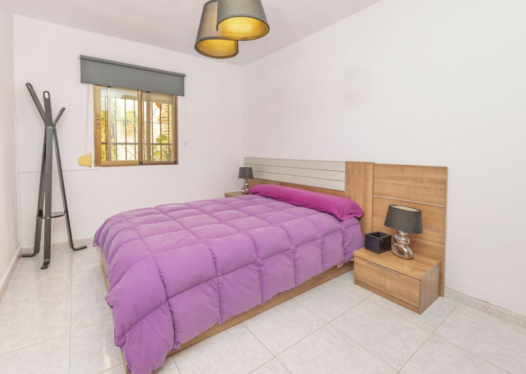 Detached Villa Las Chapas Málaga - image 8