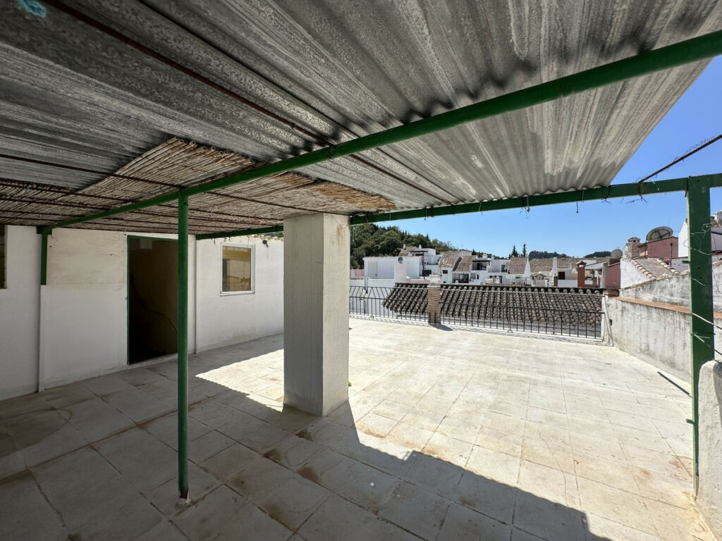 Semi-Detached House Benahavís Málaga - image 8