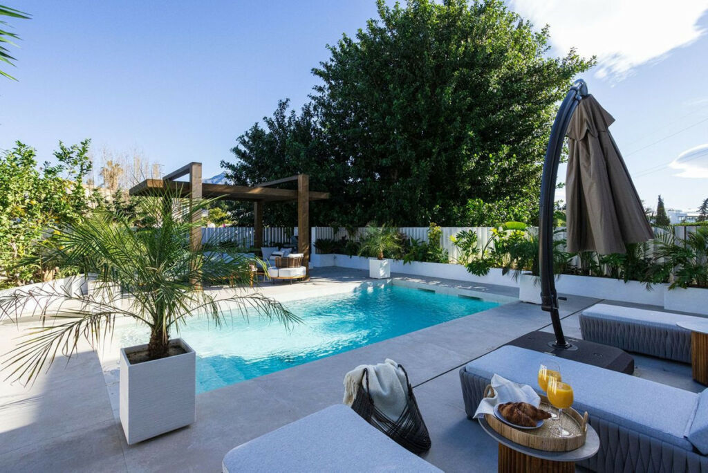 Detached Villa Marbella Málaga - image 8
