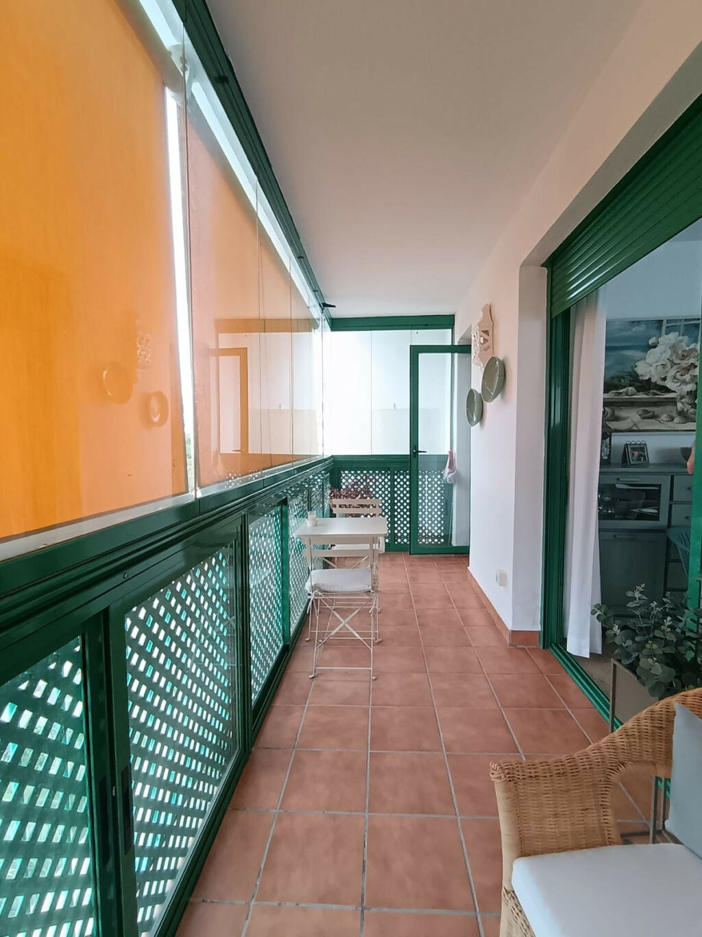 Middle Floor Apartment Estepona Málaga - image 8