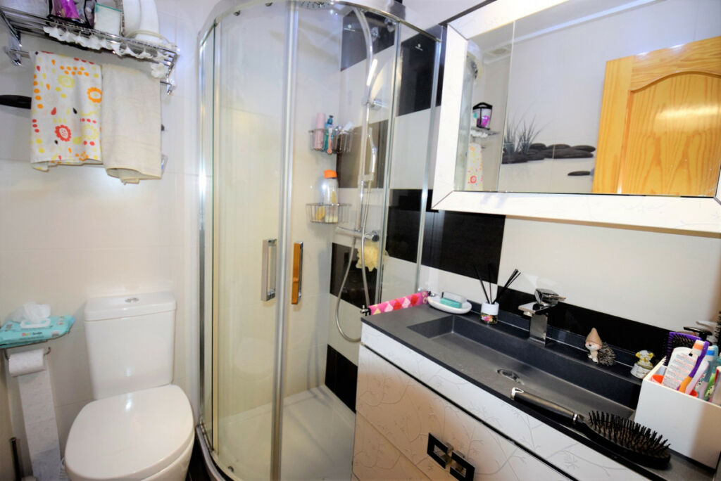 Middle Floor Apartment Catral Alicante - image 9