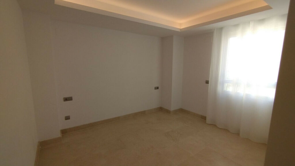 Middle Floor Apartment San Pedro de Alcántara Málaga - image 10