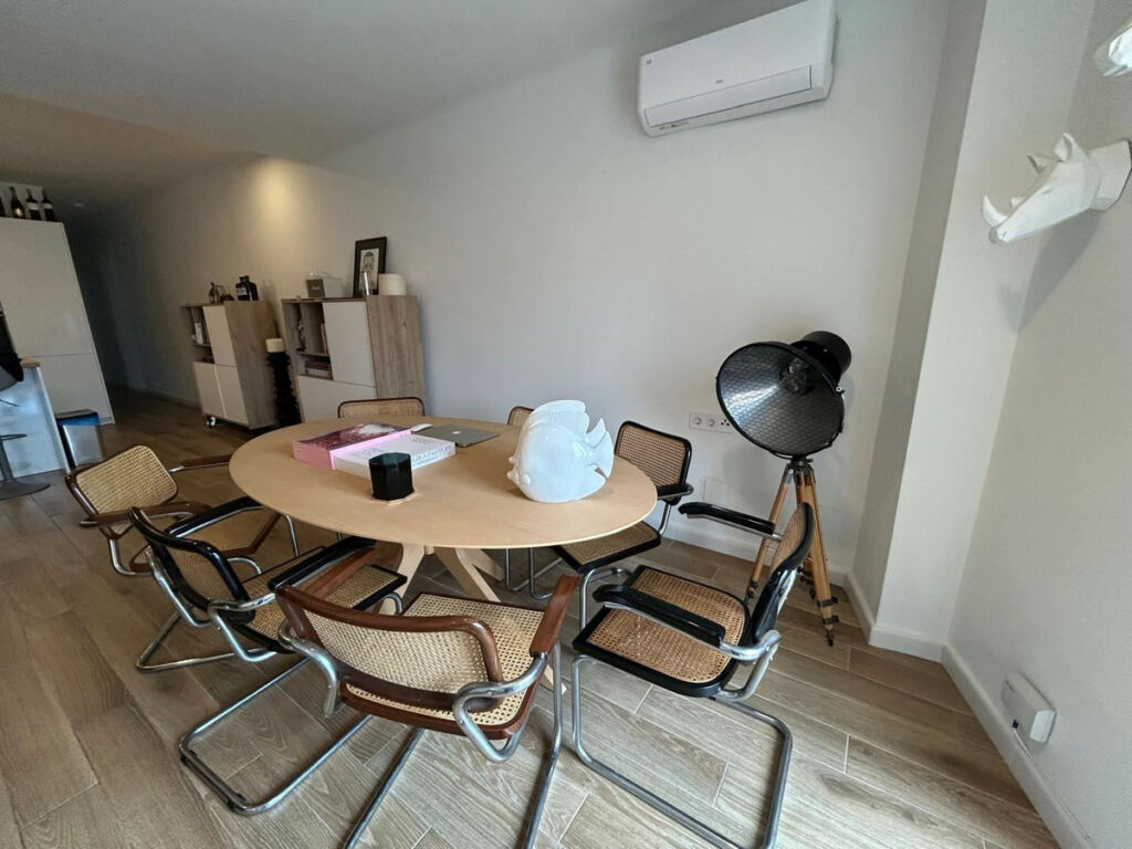 Middle Floor Apartment Alicante City Alicante - image 9