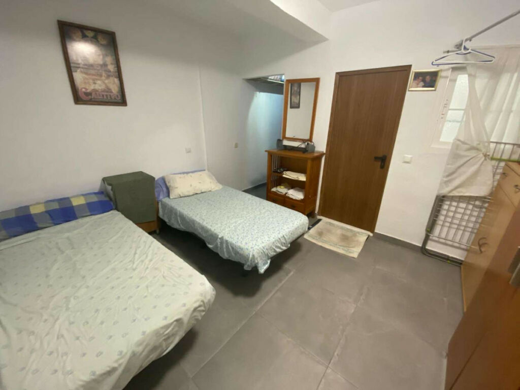 Ground Floor Apartment Fuengirola Málaga - image 9