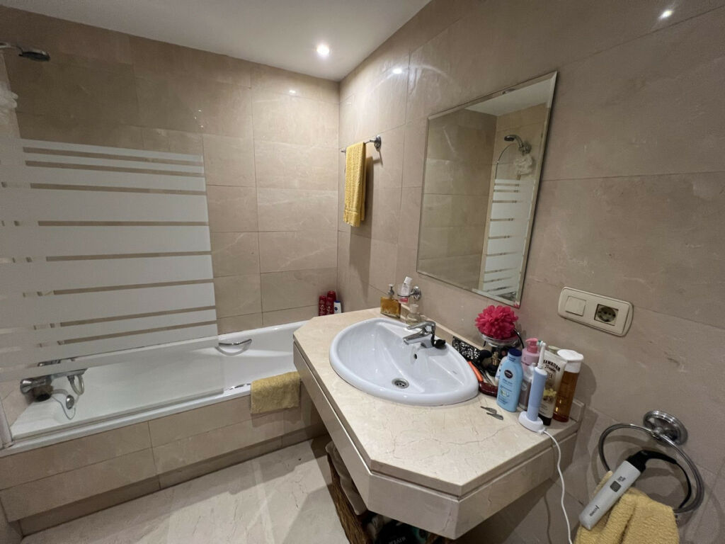 Ground Floor Apartment Bel Air Málaga - image 9