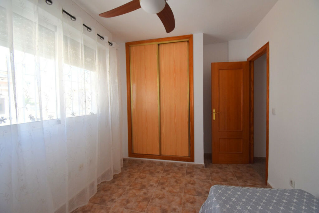 Townhouse Los Altos Alicante - image 9