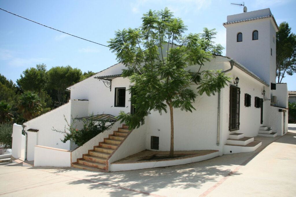 Detached Villa Benissa Coast Alicante - image 9