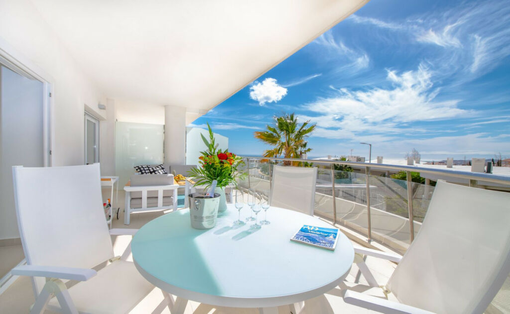 Ground Floor Apartment Carvajal Málaga - image 9