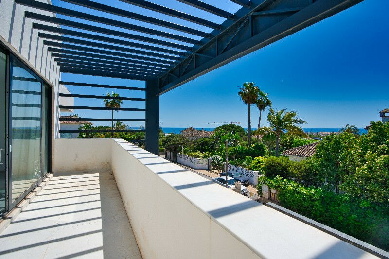 Detached Villa Marbesa Málaga - image 9
