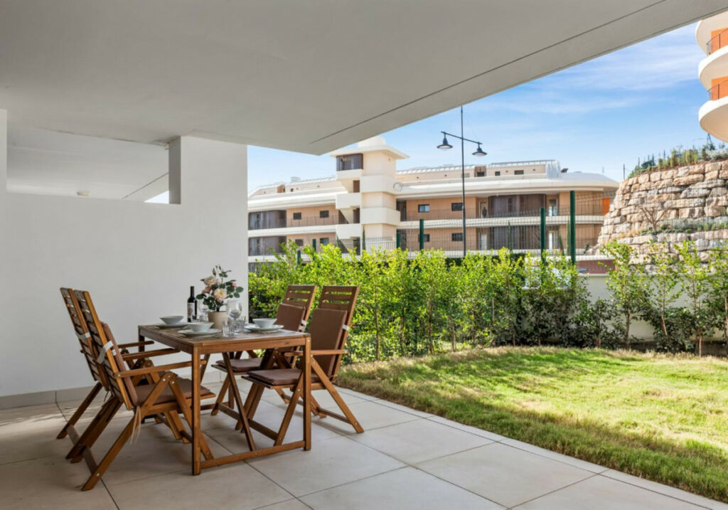 Ground Floor Apartment Fuengirola Málaga - image 9