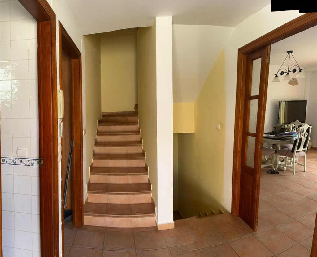Semi-Detached House La Nucia Alicante - image 9