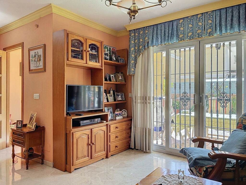 Semi-Detached House Torre del Mar Málaga - image 9