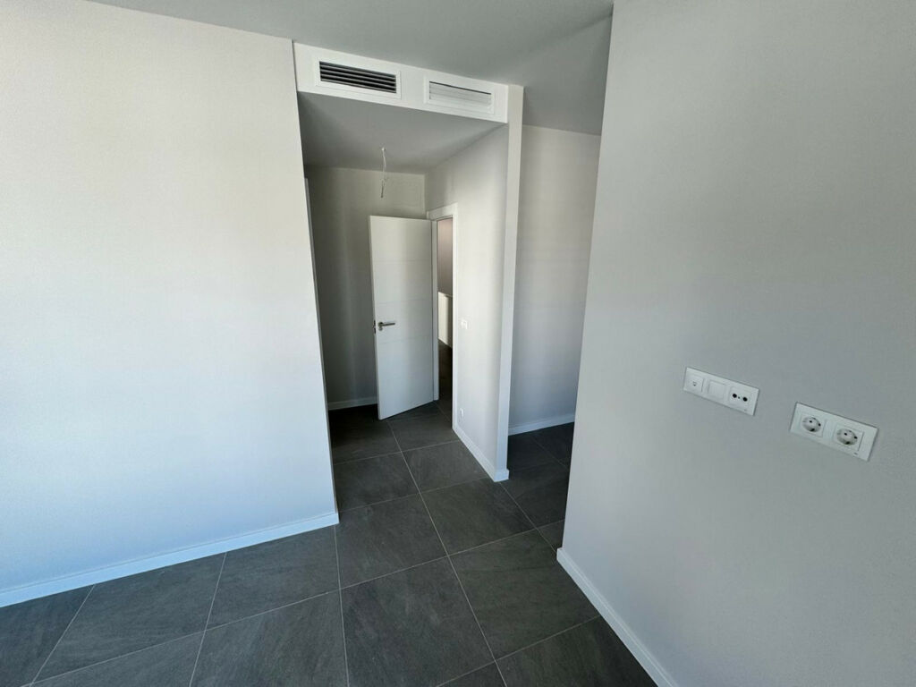 Semi-Detached House Riviera del Sol Málaga - image 10