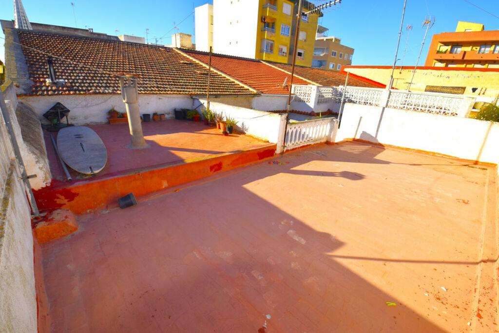 Semi-Detached House Guardamar del Segura Alicante - image 9