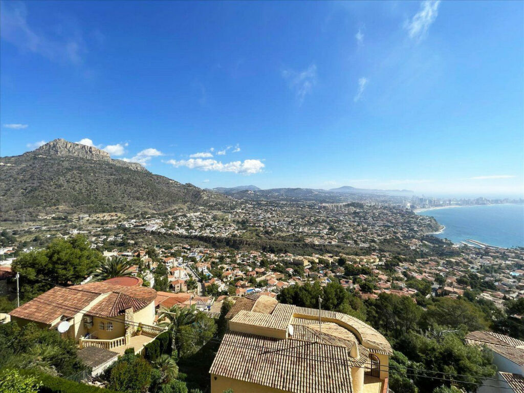 Detached Villa Calpe Alicante - image 9