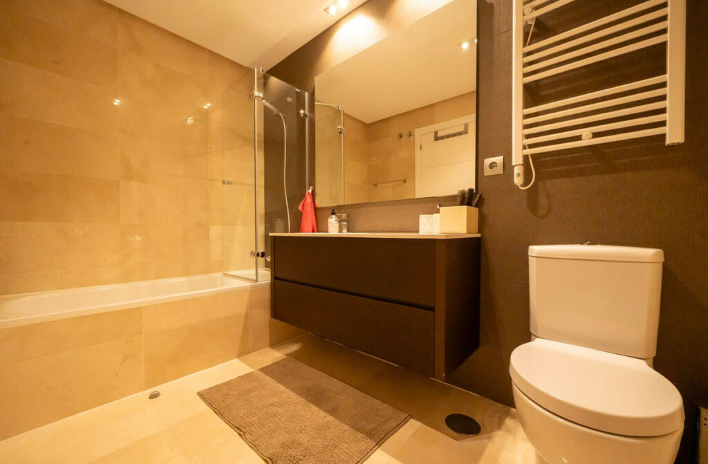 Ground Floor Apartment Los Arqueros Málaga - image 9