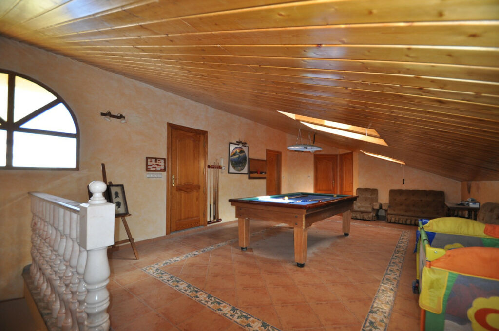 Townhouse Algueña Alicante - image 9