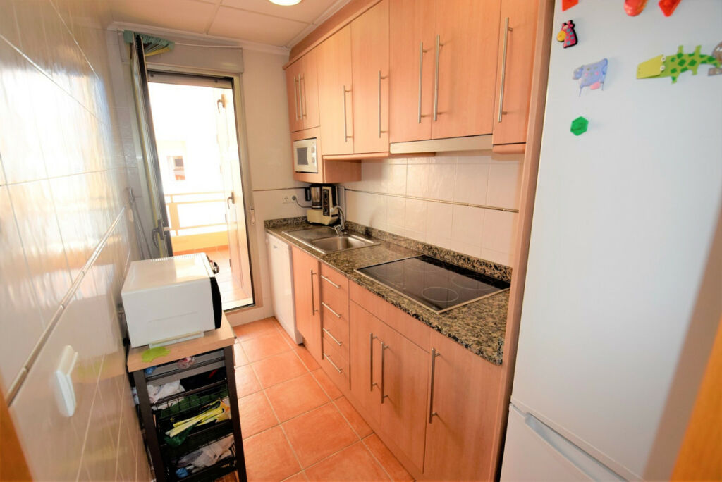 Middle Floor Apartment Guardamar del Segura Alicante - image 9