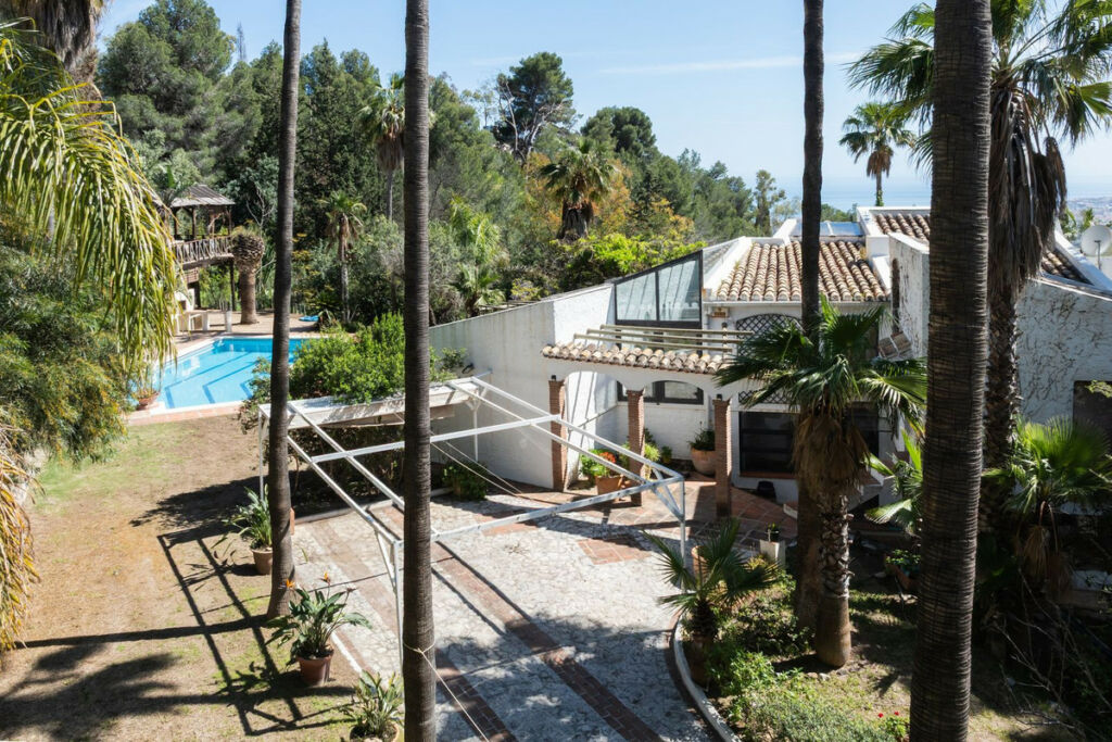Detached Villa Mijas Málaga - image 9
