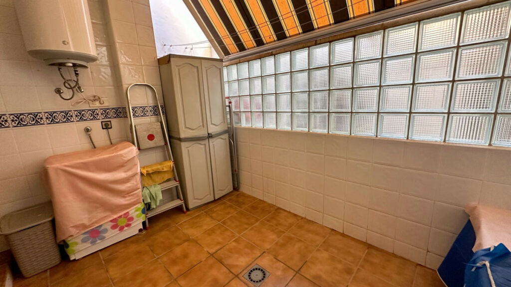 Ground Floor Apartment Guardamar del Segura Alicante - image 9