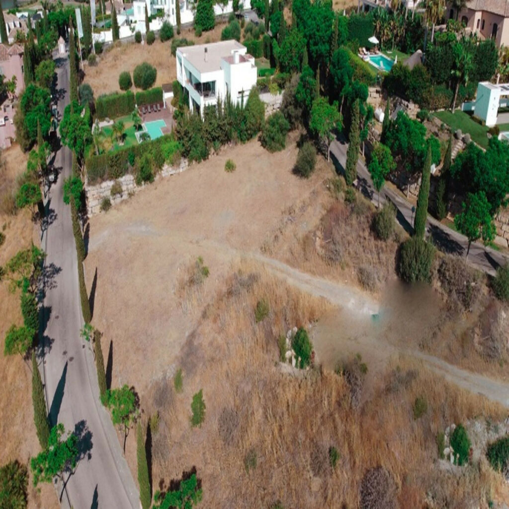 Residential Plot Benahavís Málaga - image 9
