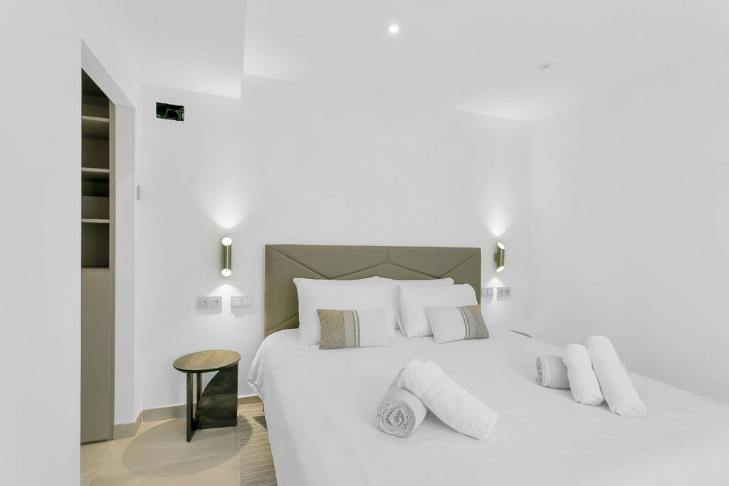Detached Villa Cabopino Málaga - image 91