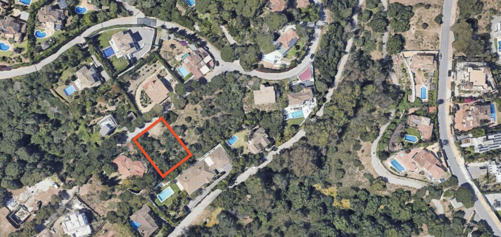 Residential Plot Elviria Málaga - image 6