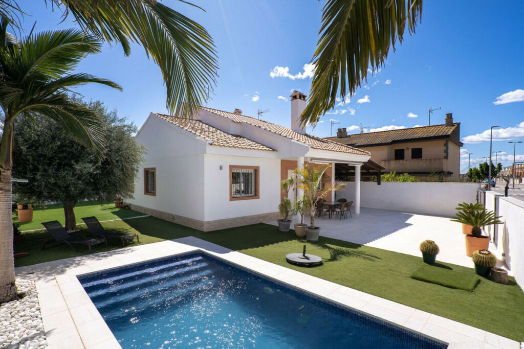 Detached Villa Torre de la Horadada Alicante