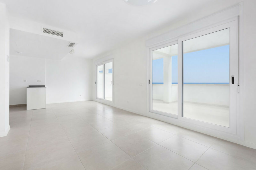 Penthouse Estepona Málaga - image 3