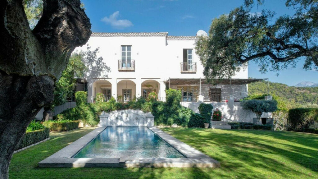 Detached Villa El Madroñal Málaga