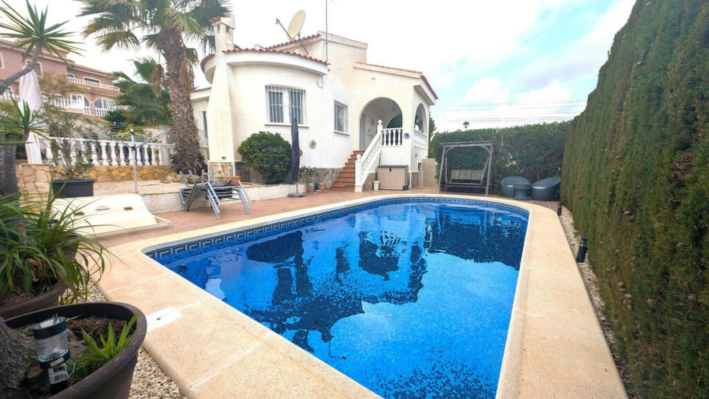 Detached Villa Ciudad Quesada Alicante