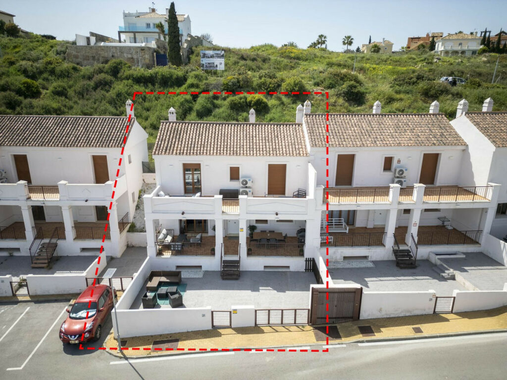 Semi-Detached House Casares Playa Málaga