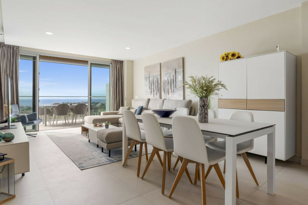 Middle Floor Apartment Calanova Golf Málaga