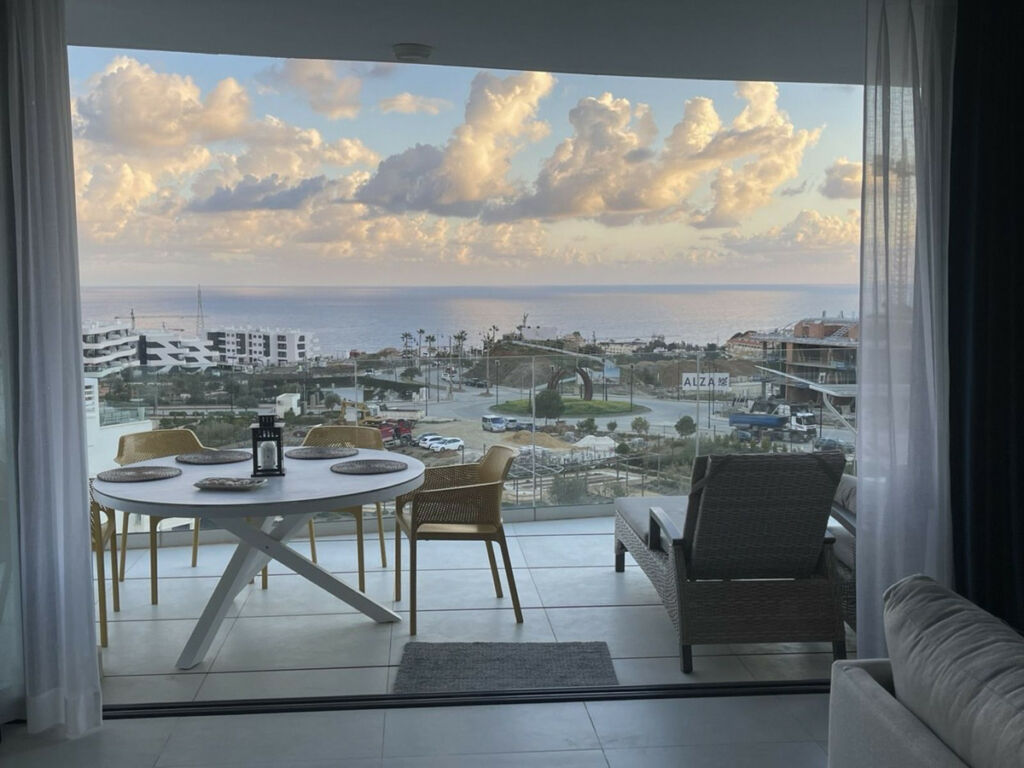 Middle Floor Apartment Fuengirola Málaga