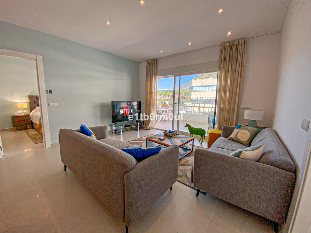 Penthouse The Golden Mile Málaga - image 2