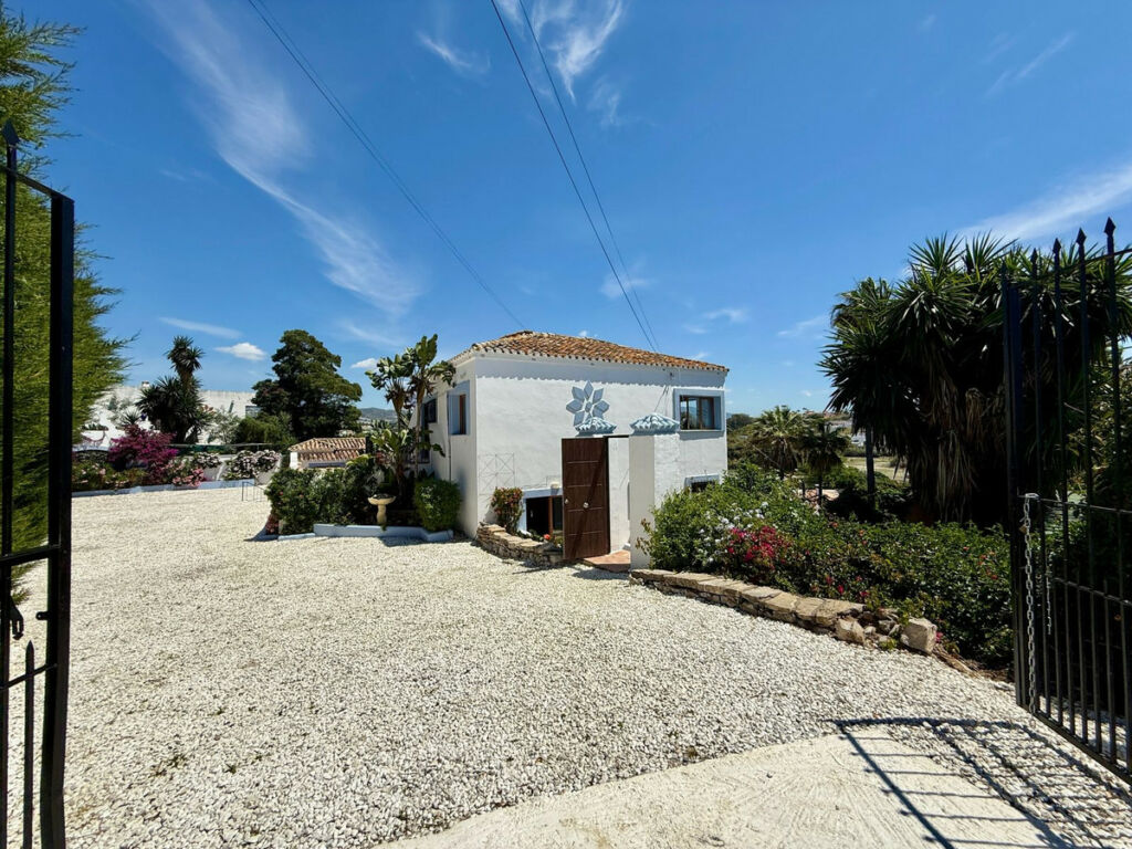 Detached Villa Guadalmina Alta Málaga