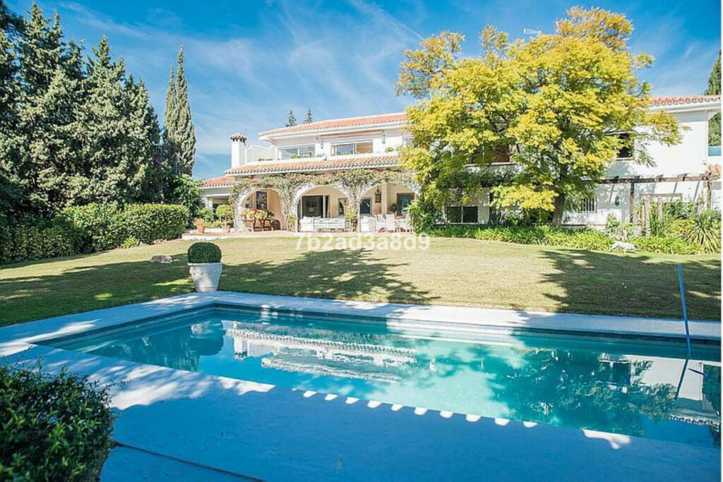 Detached Villa Calahonda Málaga