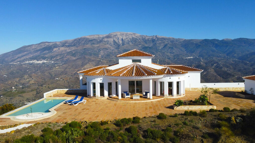 Detached Villa Arenas Málaga - image 4