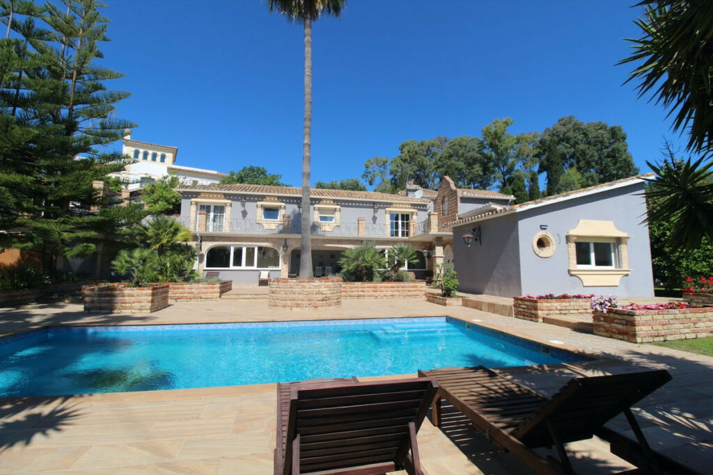 Detached Villa San Pedro de Alcántara Málaga